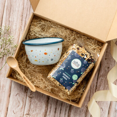 Darilni set: Fruštek granola, emajlirana skledica in žlička