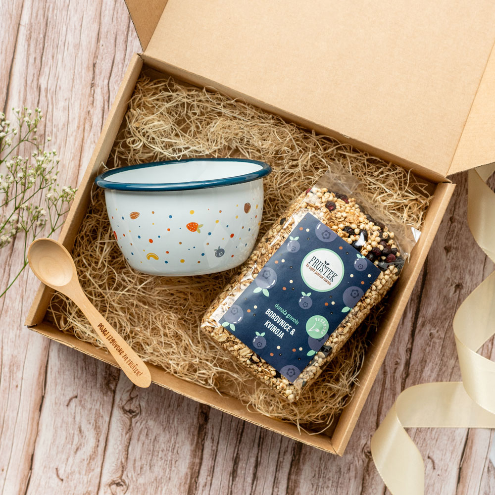 Darilni set: Fruštek granola, emajlirana skledica in žlička