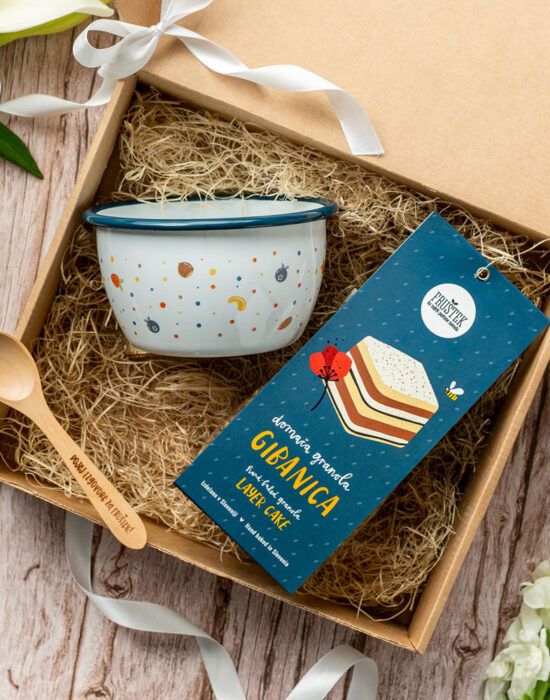 Darilni set: Fruštek granola, emajlirana skledica in žlička